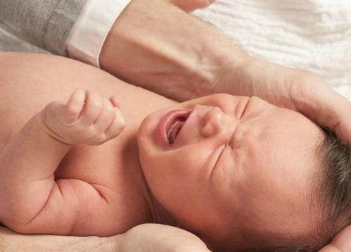 老公每天晚上吃奶睡觉,老公每晚的温馨食宿时光